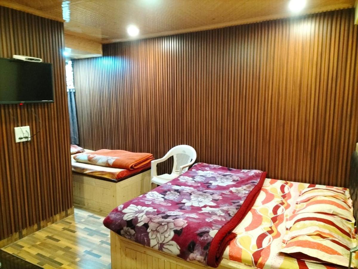 New Mehdudia B&B Shimla Esterno foto