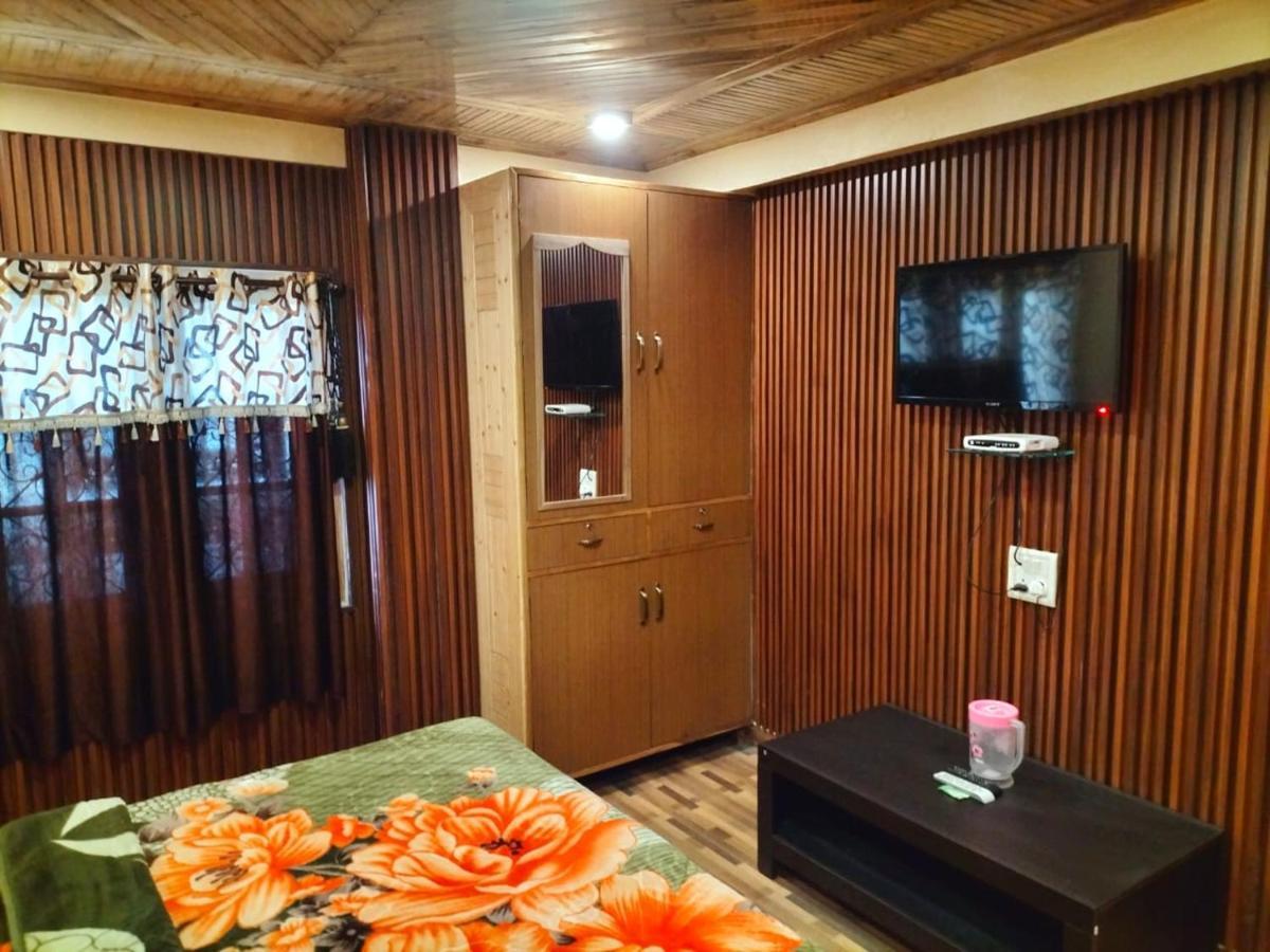 New Mehdudia B&B Shimla Esterno foto